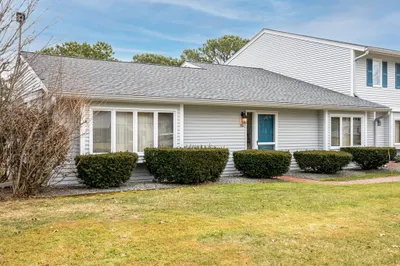 174 Lowell Rd #60 1