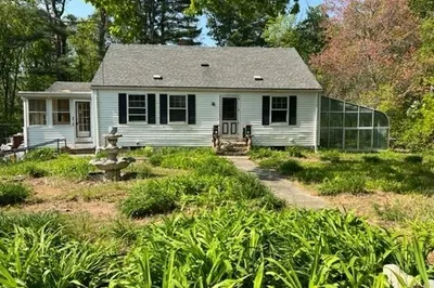 139 Eastern Ave 1
