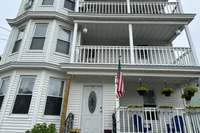 37 Beckford St #3 1