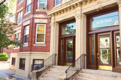 96 Saint Paul St #4