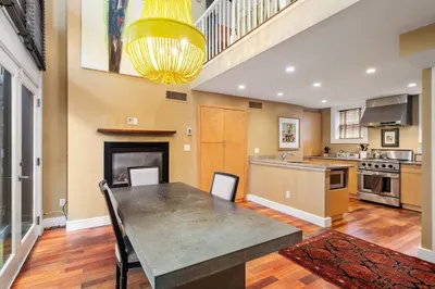 5 Taylor St