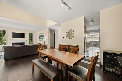 30 Winnecunnet Dr #30 1