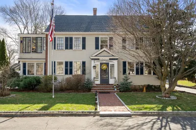 130 Traincroft Nw