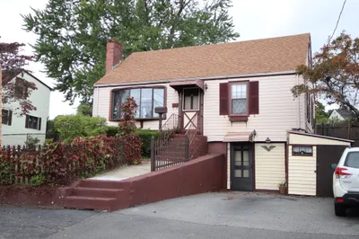 15 Lewis Lane 1