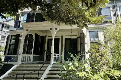 33 Brewster St #33 1