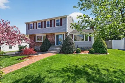 111 Barstow Dr 1