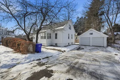 35 Hubbard Ave
