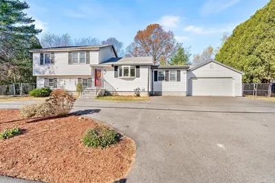 60 Glad Valley Dr