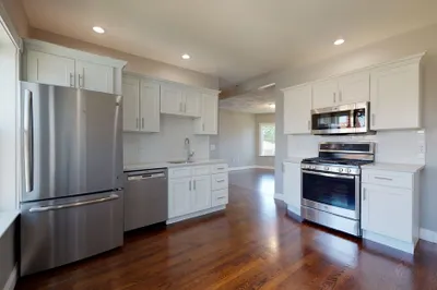 26 Elder St #3 1