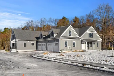 9 Hickory Hill Way #9 1