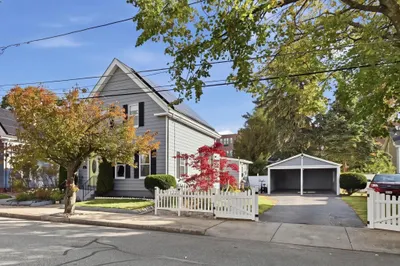 35 Everett St 1