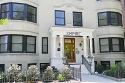 1471 Beacon #10 1