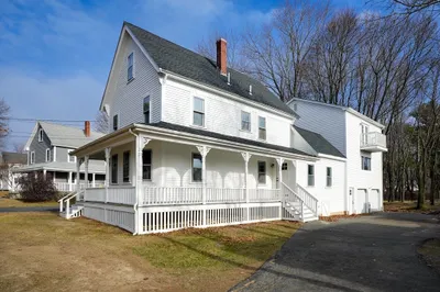 52 Concord Rd 1