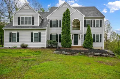 37 Stillwater Heights Dr 1