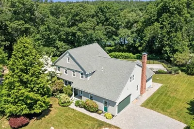 21 Maplecrest Dr 1