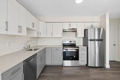 472 Essex Street #507 1