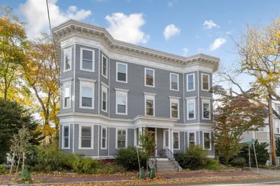 39 Ellery Street #6
