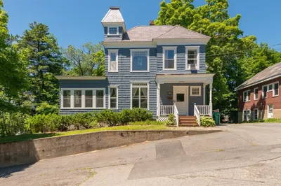 16 Dudley St 1