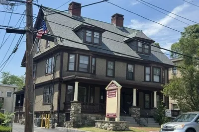 262- 264 Broadway 1