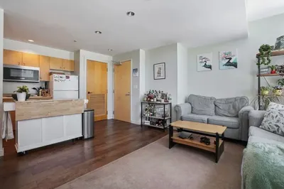131 Tremont Street #6D 1