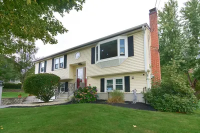 59 Long Hill Drive