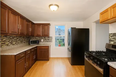 74 Grand St #1