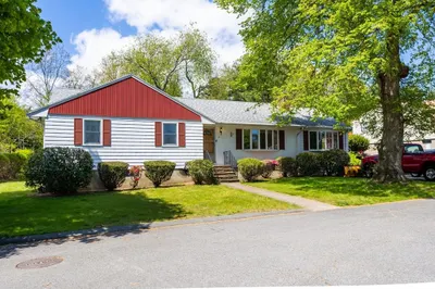 9 Rhuland Rd