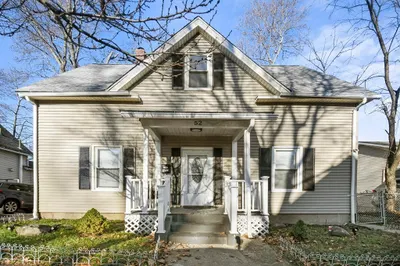 52 Birch Street 1