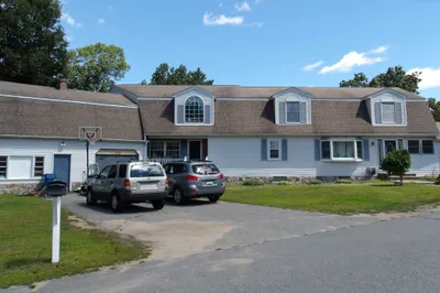 109 Maryland Rd