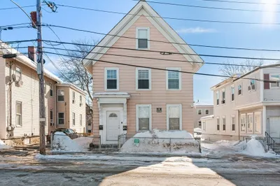 13 Third Street 1
