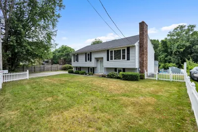 42 Melbourne Rd 1
