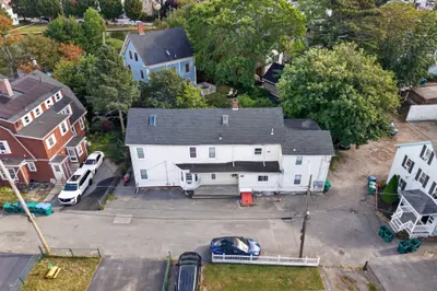 98 Lafayette Park 1
