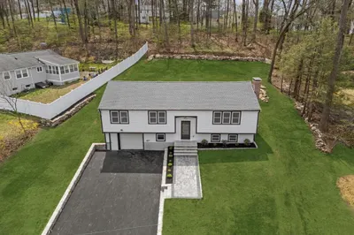 9 Duggan Drive