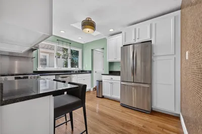 23 Irvington Rd #2 1