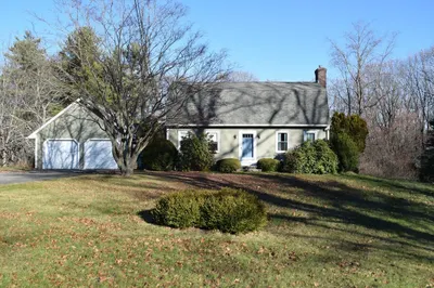 55 Newcomb Rd 1