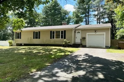 44 Dean Road