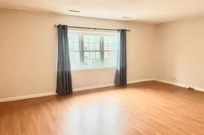 31 Lake Shore Court #3
