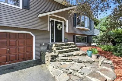 15 Irene Dr 1