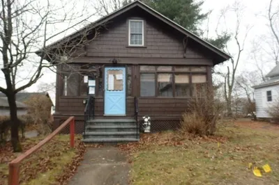 6 Stillman St