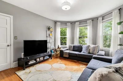 79 Tremont St #3