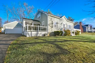 81 Starr Street