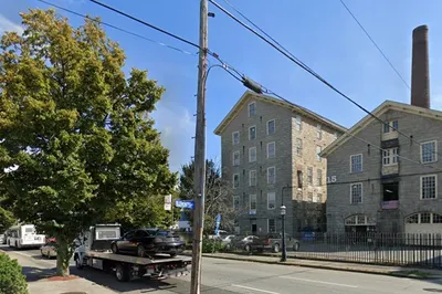 473 Pleasant St 1