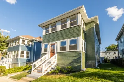 33 Pierce Ave