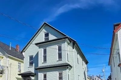 158 Concord St