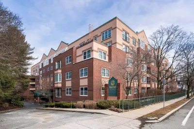 1 Watermill Pl #528