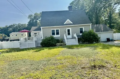 3 Bayberry Ln 1