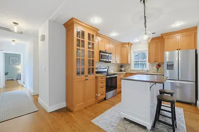 89 May St #4