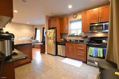8 Montfern Ave #n/a