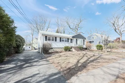 111 Dow Ave
