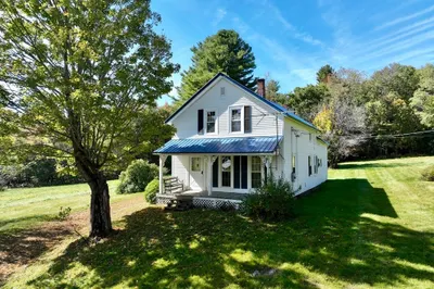 146 Potter Rd 1